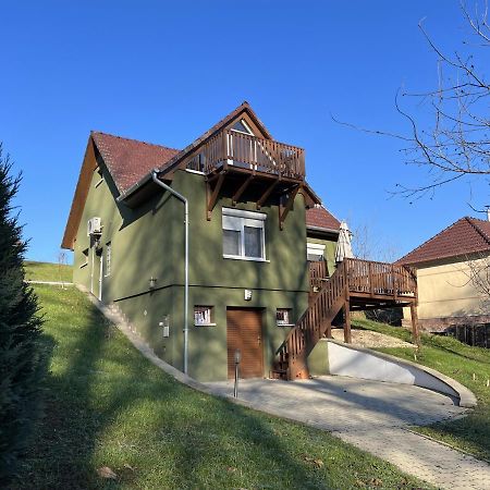 Sunnyside Apartmanhaz Zalakaros Kültér fotó
