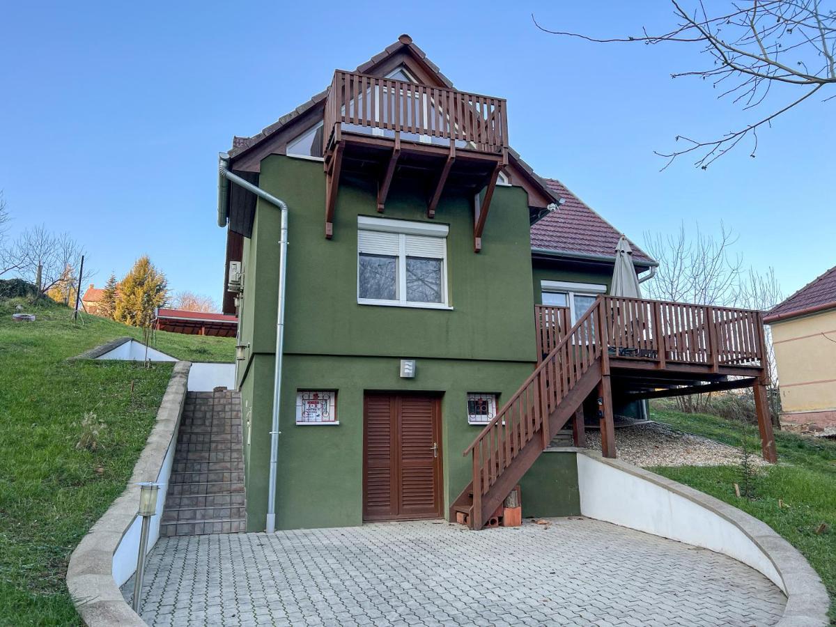 Sunnyside Apartmanhaz Zalakaros Kültér fotó